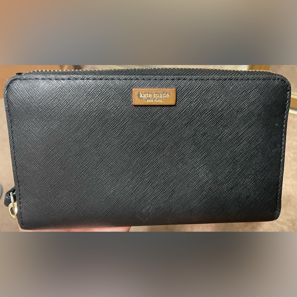 Kate Spade Wallet with Wristlet